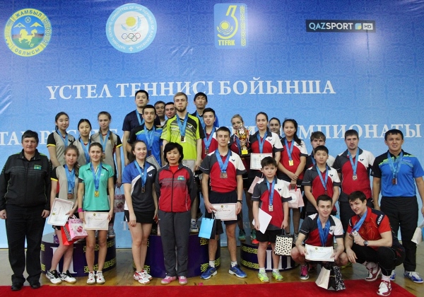 Карагандинская сборная стала первой на чемпионате Казахстана по настольному теннису