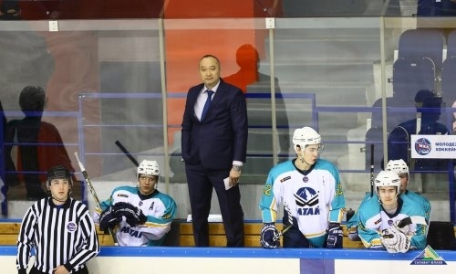 Фоторепортаж с матча МХЛ «Толпар» — «Алтай» 3:0