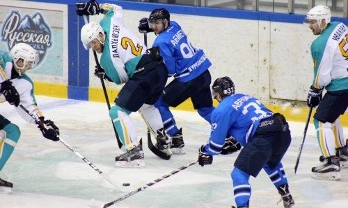 Фоторепортаж с матча ВХЛ «Зауралье» — «Торпедо» 1:5