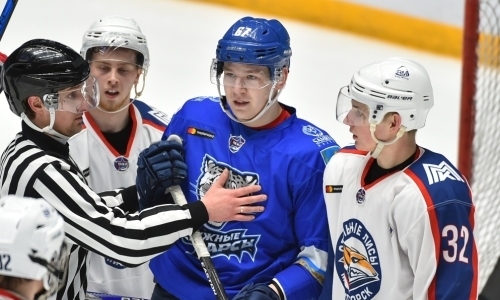 Фоторепортаж с матча МХЛ «Снежные Барсы» — «Стальные Лисы» 2:5