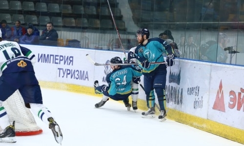 Фоторепортаж с матча ВХЛ «Торпедо» — «Торос» 1:3