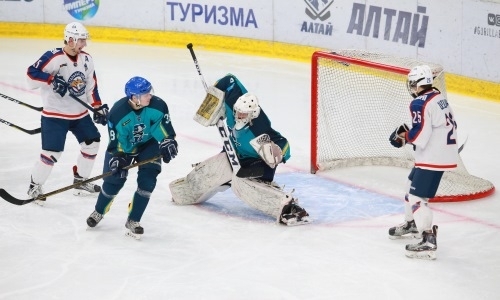 Фоторепортаж с матча МХЛ «Алтай» — «Стальные Лисы» 4:2