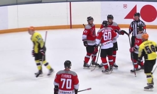 Видеообзор игры плей-офф ВХЛ «Металлург» — «Сарыарка» 2:5