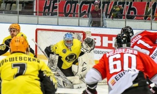 Фоторепортаж с матча плей-офф ВХЛ «Металлург» — «Сарыарка» 2:5