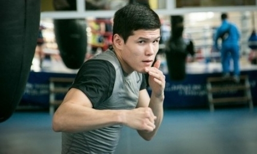 «Ему нужно пахать и пахать». Известный промоутер оценил перспективы Данияра Елеусинова в профи