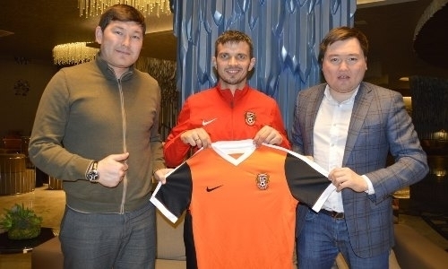 «У нас нет под нами шахты». В БАТЭ рассказали, почему отпустили Володько в «Шахтер»