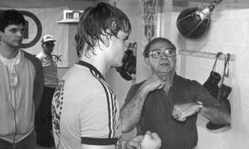 Ассистент тренера Мухаммеда Али. Шесть фактов о новом тренере Ивана Дычко Рике Мандрисе