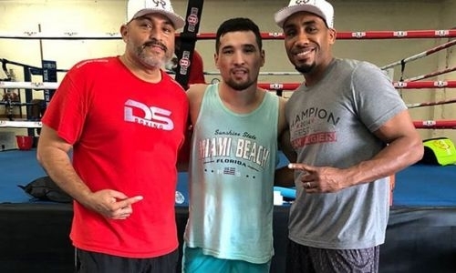 Елеусинов будет драться 24 марта в Майами