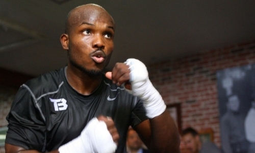 Экс-чемпион мира предложил отсрочить рематч Головкина и Альвареса