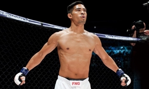 «С левой или с правой?». Американец спросил, как нокаутировать казахстанского бойца ММА