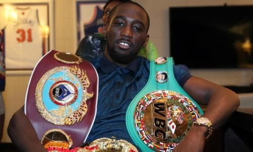 Теренс Кроуфорд пообещал размазать Данияра Елеусинова