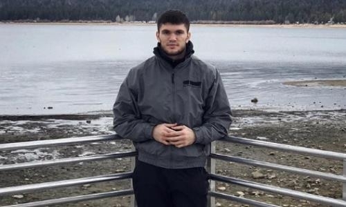 Ахмедов продолжает подготовку к следующему бою в лагере Головкина