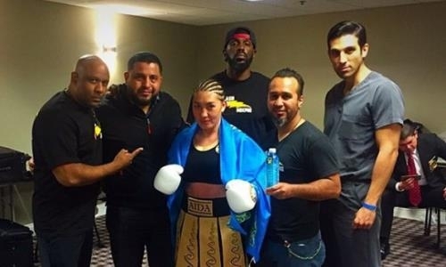 «Знаю, что чемпионские пояса ждут нас!» Казахстанская GGG среди женщин поблагодарила свою команду