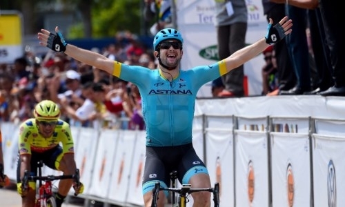 «Я посвятил ее Микеле Скарпони». Минали — о победе на четвертом этапе «Тура Лангкави»