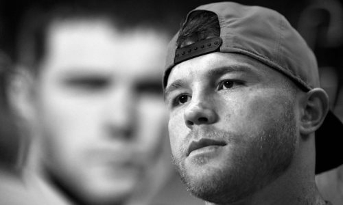 Альварес временно отстранен от боев, реванш с Головкиным под угрозой