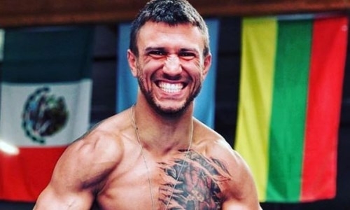 Ломаченко признался, что ему нравится наблюдать за поединками Головкина