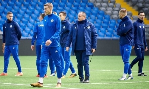 Стоилов назвал справедливый исход матча с Болгарией