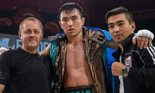 Дебютирующего в профи казахстанца тренирует бывший наставник чемпиона Мира по версии IBF