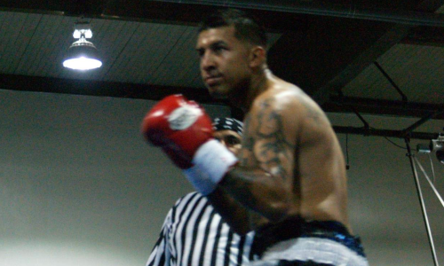 Казахстанский чемпион Мира дебютирует в профи боем с мексиканцем по кличке Китаец