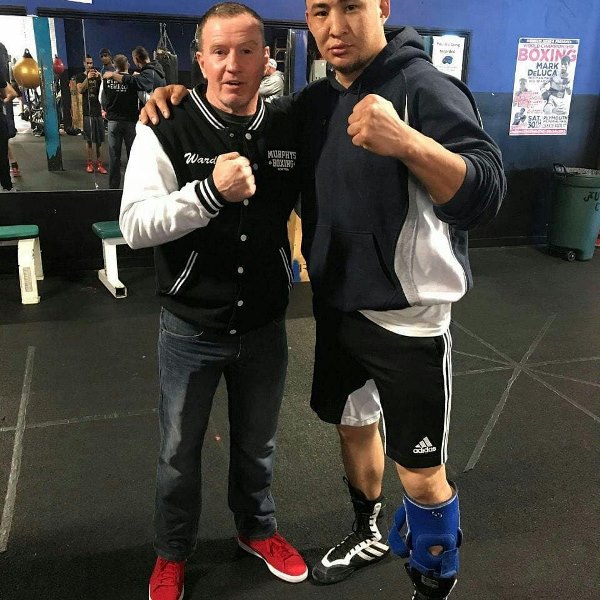 Казахстанский супертяж подписал контракт с американской промоутерской компанией