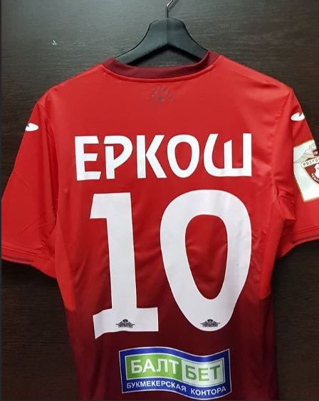 Сейдахмет показал, что написано на его форме в «Уфе»