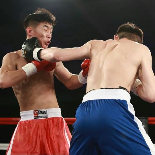 Брат Каната Ислама нокаутировал китайца в дебютном поединке на профи-ринге