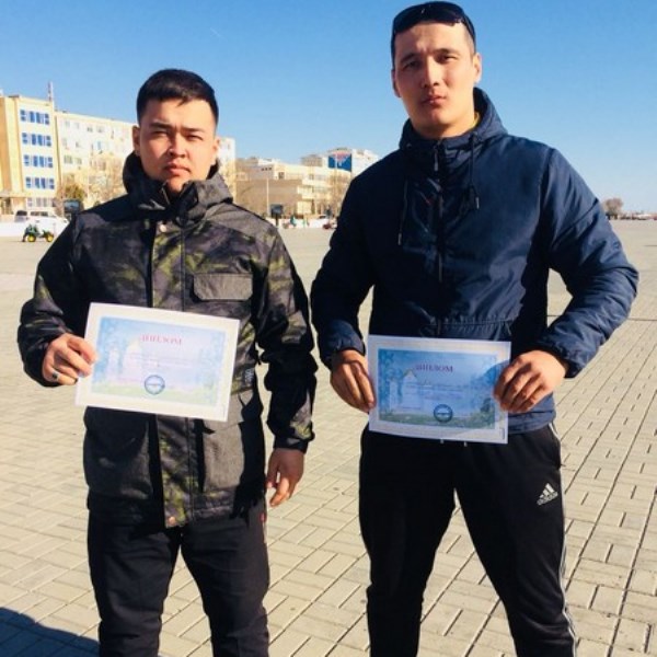 Более 20 спортсменов со всего Казахстана выявляли отношения в гиревом спорте в Мангистау