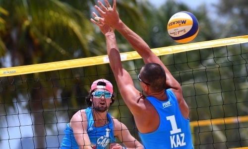 Казахстанский дуэт вышел в полуфинал этапа Мировой лиги по пляжному волейболу