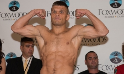 Промоутер Деревянченко назвал его достоинства для боя с Головкиным