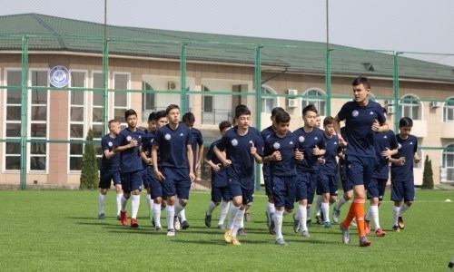 Юношеская сборная Казахстана до 14 лет минимально уступила Беларуси