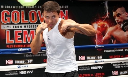 Стала известна причина задержки анонса боя Головкина 5 мая