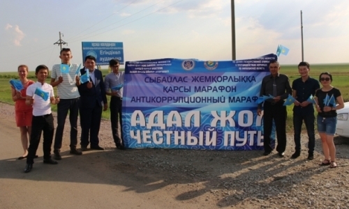 Серебряный призер Олимпиад Ниязымбетов принял участие в марафоне против коррупции