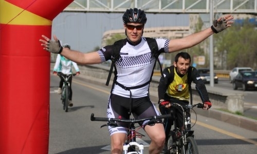 В Алматы открыли новый сезон велопробегов
