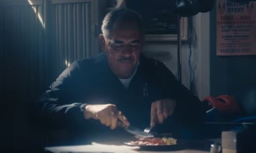 Тренер Головкина назвал число съеденных стейков во время съемок видео-троллинга «Канело»