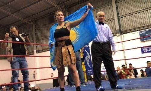 Казахстанская «GGG среди женщин» одержала первую победу в профи