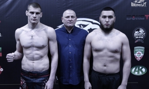 Казахстанец досрочно проиграл россиянину на турнире по ММА в Чечне