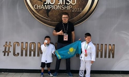Четырехлетний астанчанин взял медаль чемпионата мира по джиу-джитсу