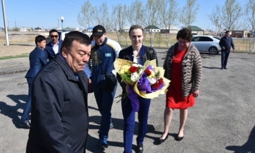 Вольнова дала мастер-класс для воспитанников спортшколы Казалинска