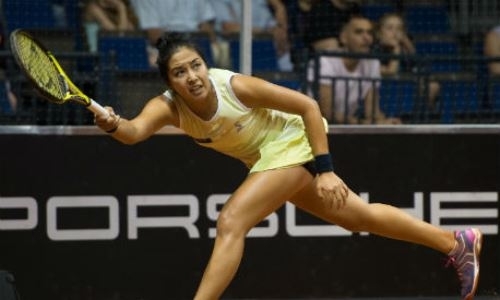 Дияс преодолела барьер первого раунда турнира в Штутгарте