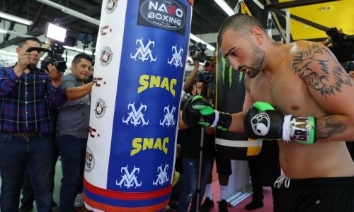 Как Мартиросян готовится к бою с Головкиным