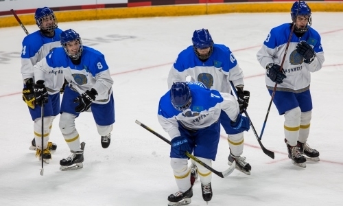 Фоторепортаж с матча юниорского чемпионата мира-2018 Норвегия — Казахстан 2:5