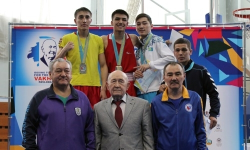 Фоторепортаж с финальных боев и церемонии награждения международного турнира в Павлодаре