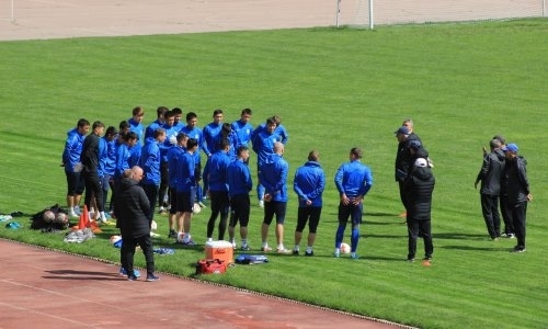 Фоторепортаж с тренировки «Тараза»