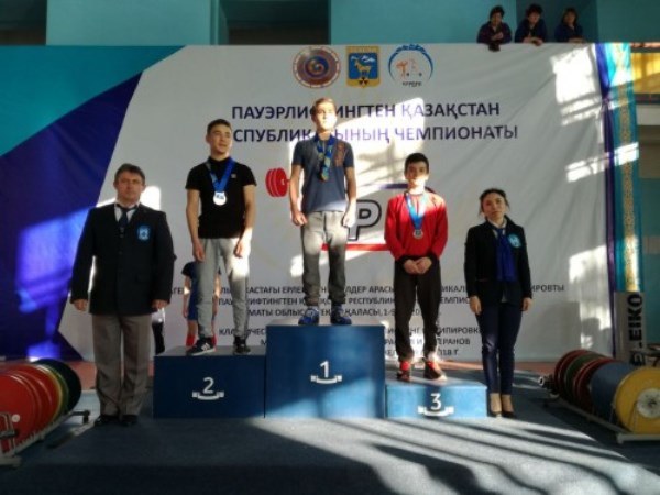 Акмолинские пауэрлифтеры будут защищать честь Казахстана на чемпионате Азии в Индии