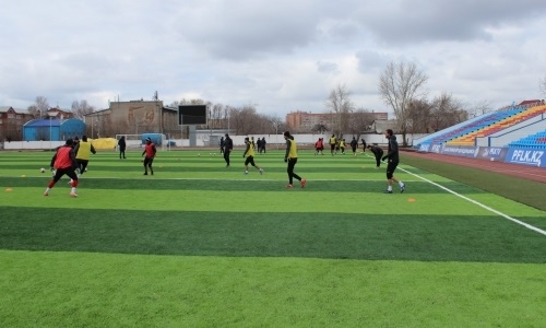 Фото с тренировки «Кызыл-Жара СК»