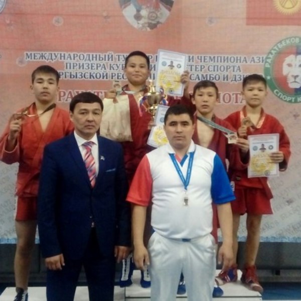 Борцы из Актау привезли 11 медалей с международного турнира по дзюдо и самбо в Кыргызстане