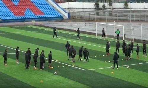 Видео предыгровой тренировки «Кызыл-Жара СК»