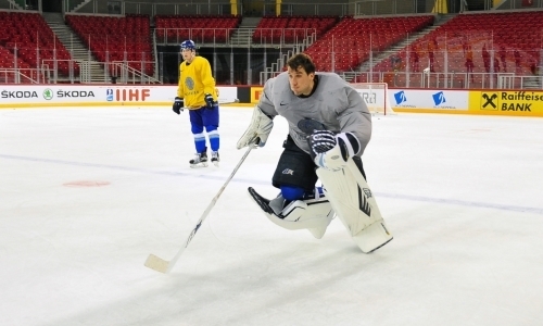 Фоторепортаж с первой тренировки сборной Казахстана в Будапеште