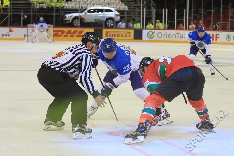 Фоторепортаж с матча чемпионата мира-2018 Венгрия — Казахстан 0:3