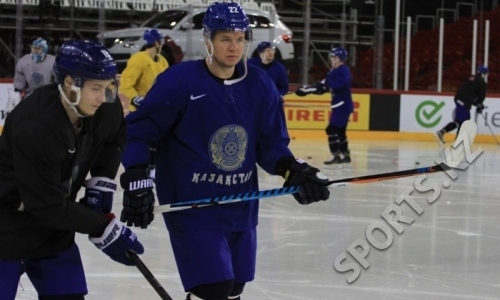 Фоторепортаж с тренировки сборной Казахстана в Будапеште